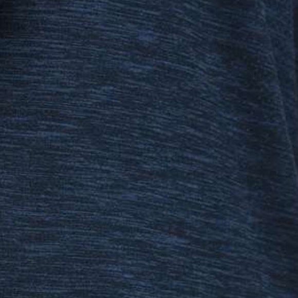 Lululemon Metal Vent Tech 1/2 Zip
Mineral Blue / Nautical Navy - Picture 5 of 12